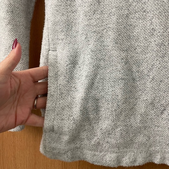 J. Crew Mercantile size Medium. Soft cotton sweater w small, loose turtleneck - Picture 4 of 7